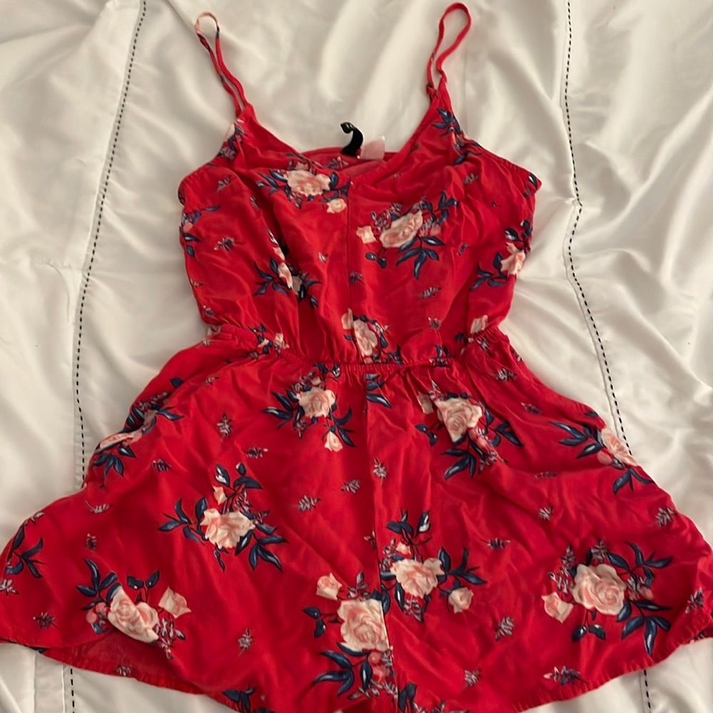 Romper with pockets